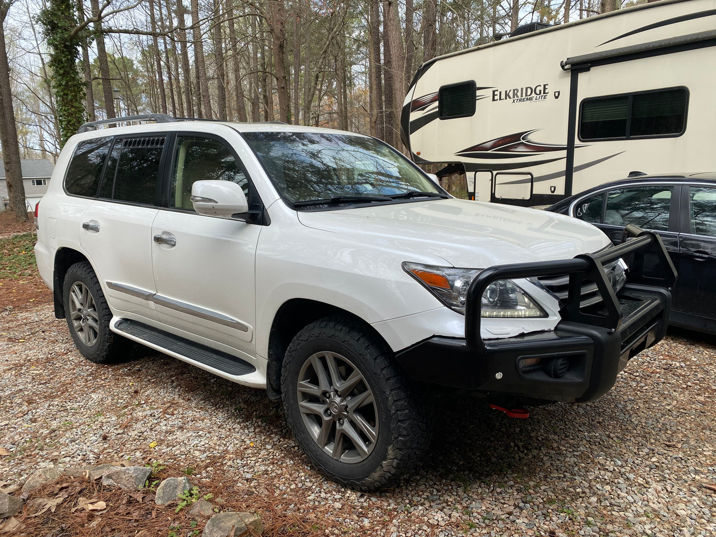 Toyota LC200/Lexus LX570 Window Vents