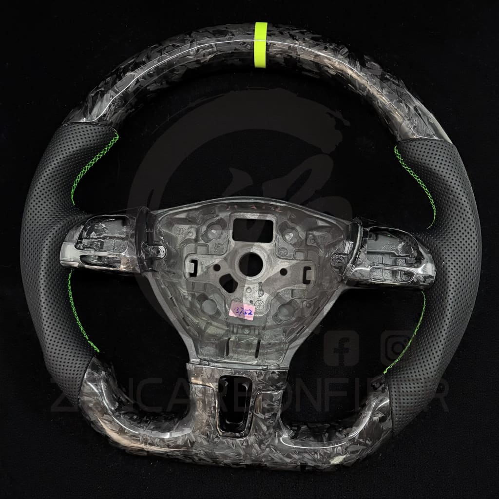IN STOCK - 2011 -2014 Volkswagen/VW MK6 Jetta Carbon Fiber Steering Wheel