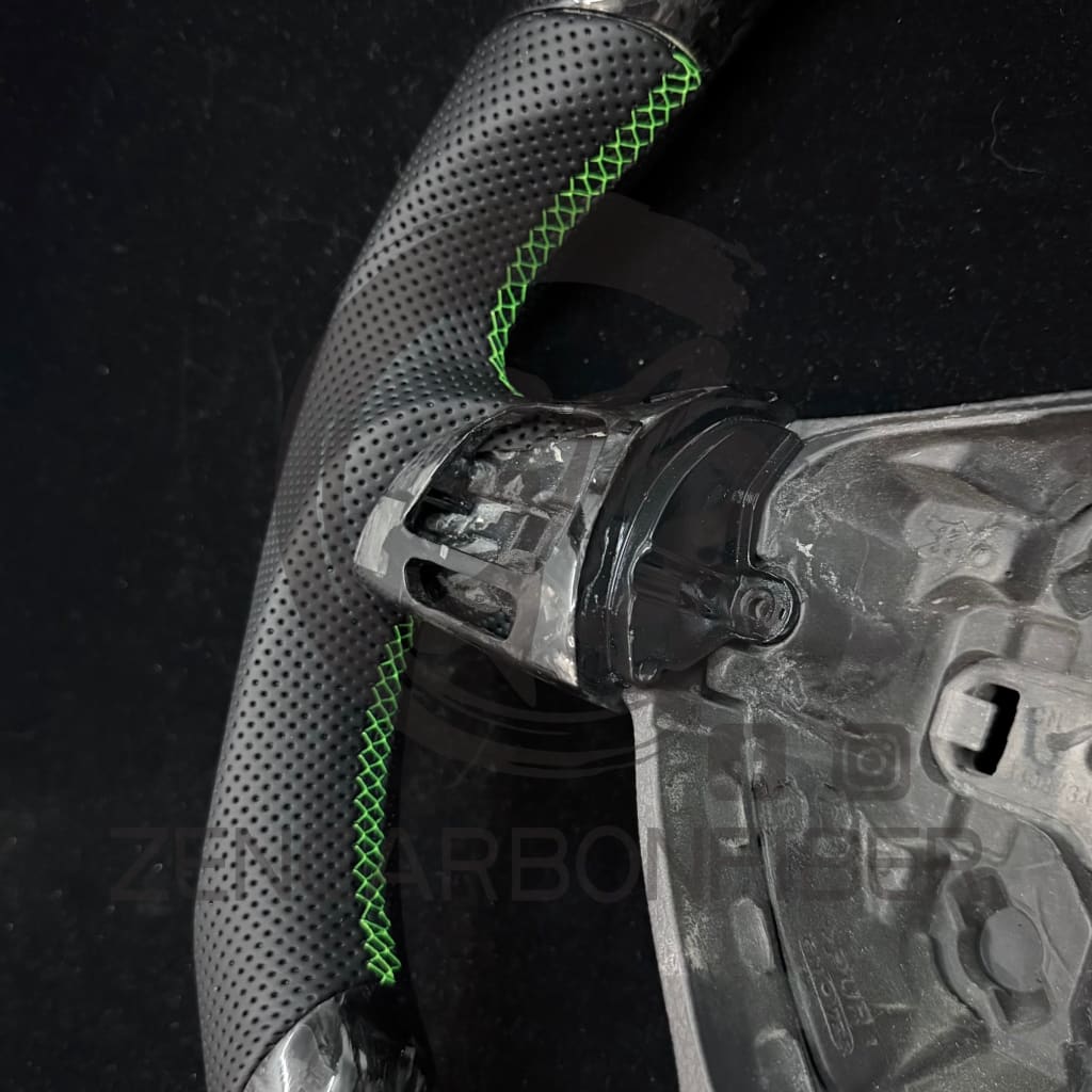 IN STOCK - 2011 -2014 Volkswagen/VW MK6 Jetta Carbon Fiber Steering Wheel