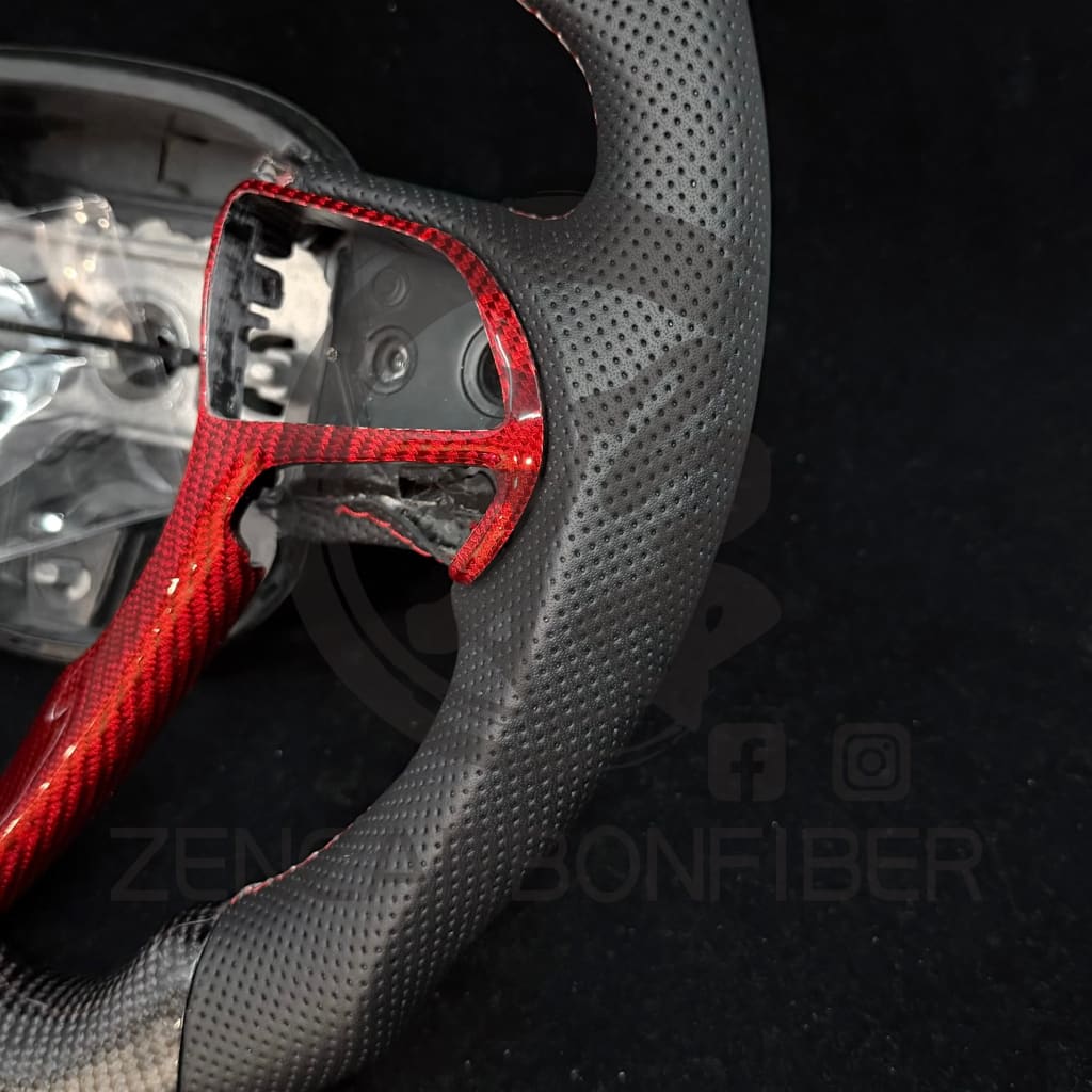 IN STOCK - 2014-2022 Jeep WK2 Grand Cherokee (non-SRT) Carbon Fiber Steering Wheel
