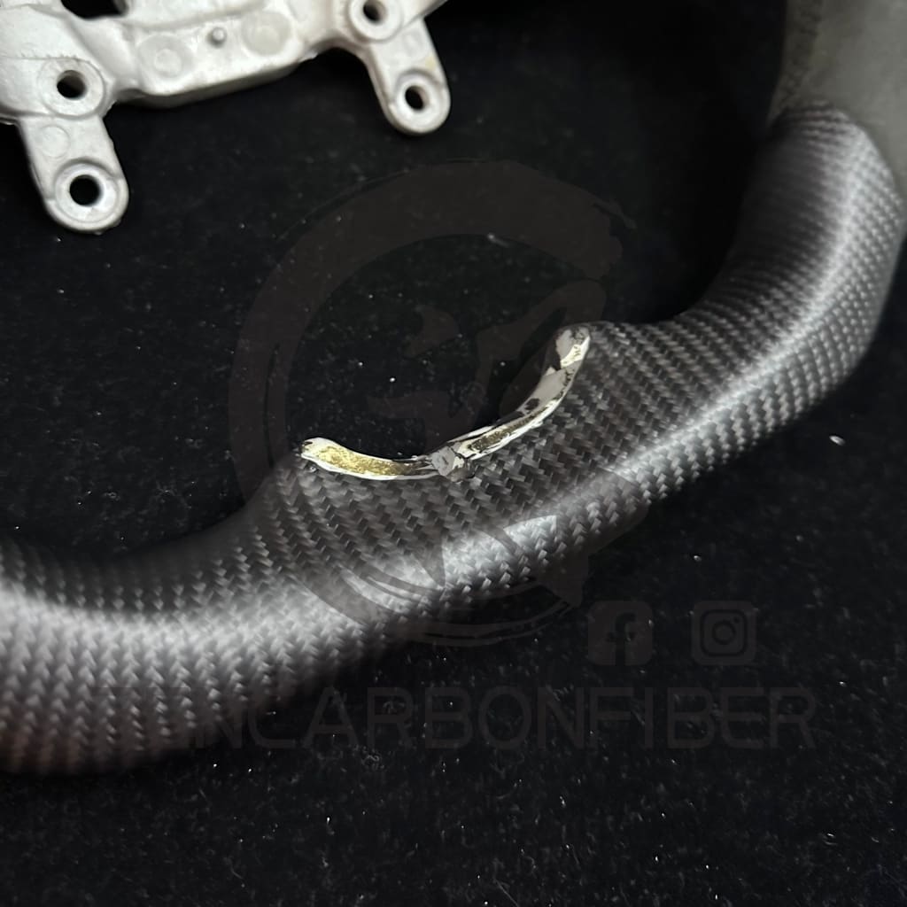 IN STOCK - 2018+ Jeep JL Wrangler/Gladiator Carbon Fiber Steering Wheel