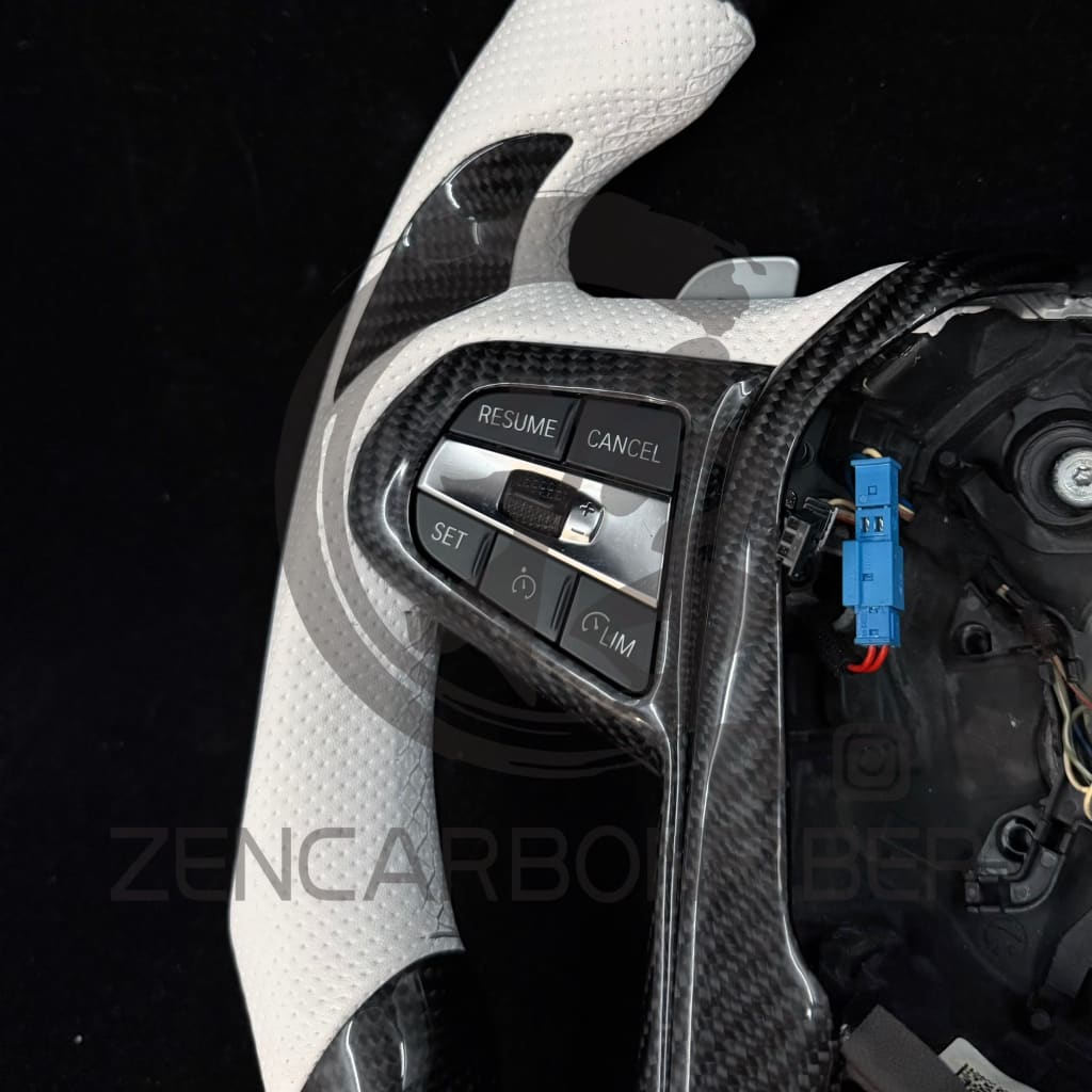 IN STOCK - 2019-2024 BMW G2X 3/4-series Non-M-Sport Carbon Fiber Steering Wheel