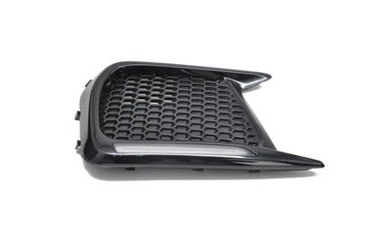 JDMuscle [18-21 WRX/STI] JDM Style Sequential Turn+Drl Bezel w/o Fog Light