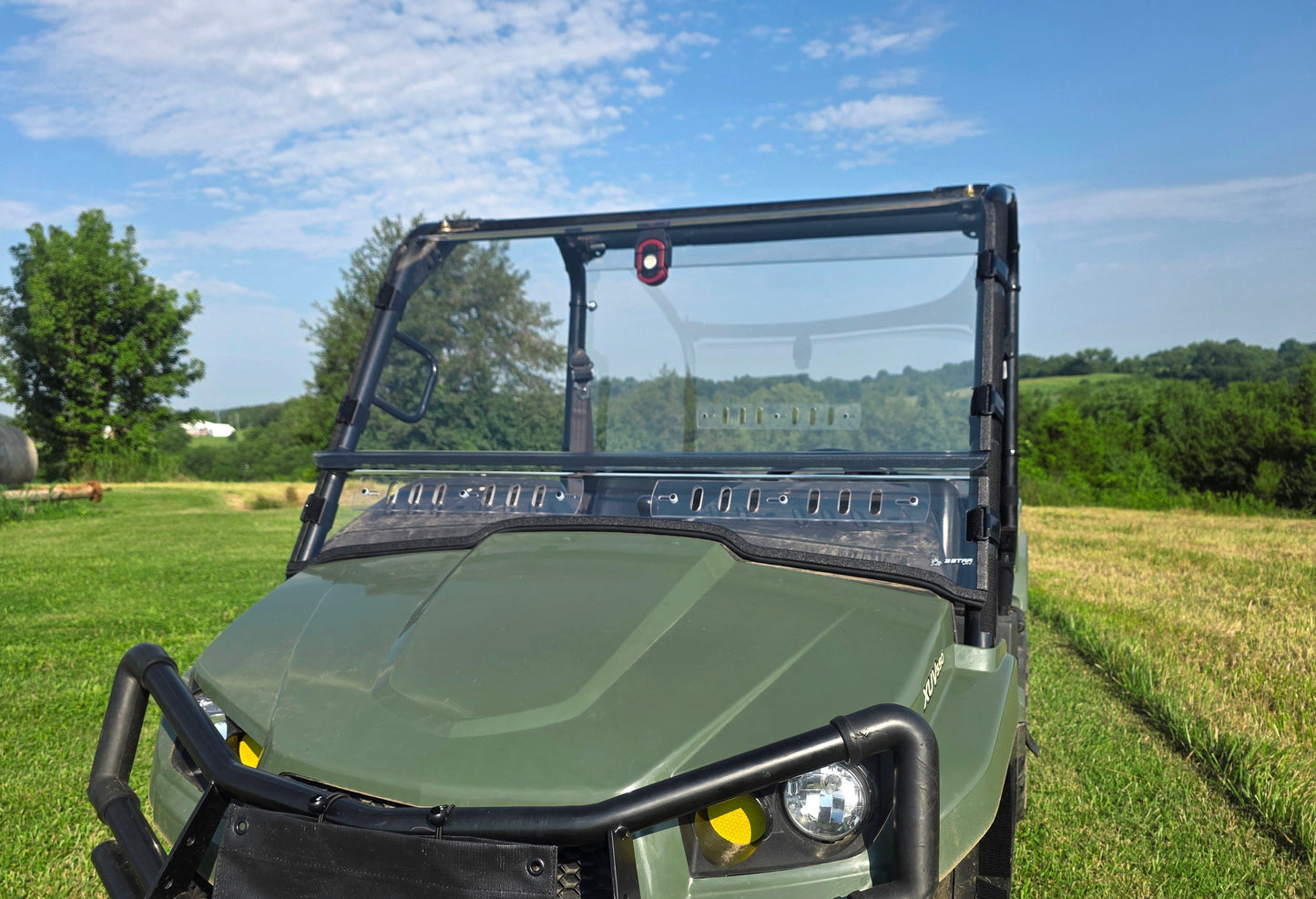 John Deere Gator 550/560/590 (2- and 4-Seater Models) - 2 Pc Scratch-Resistant Windshield