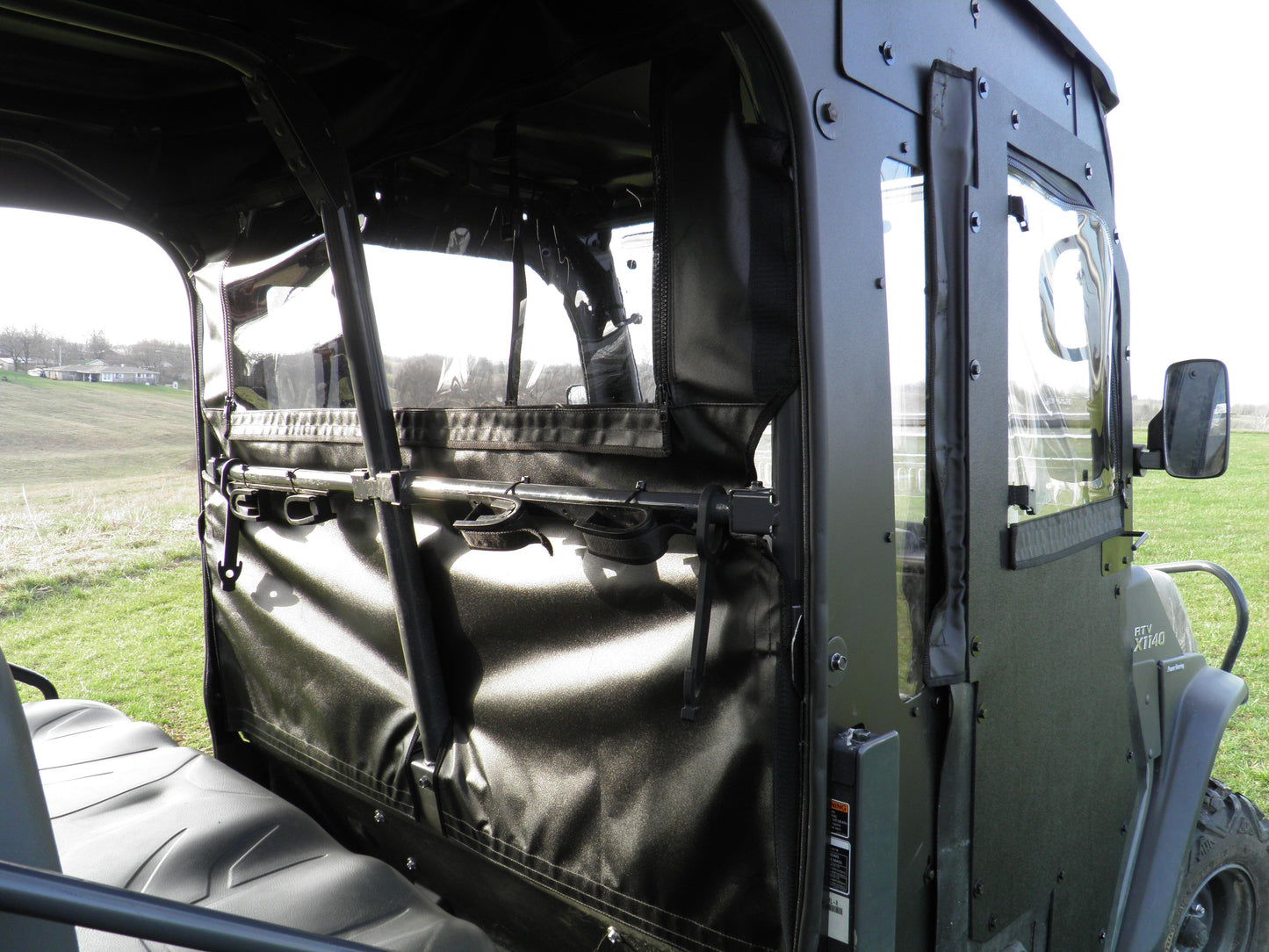 Kubota RTV X1140 - Soft Center Panel