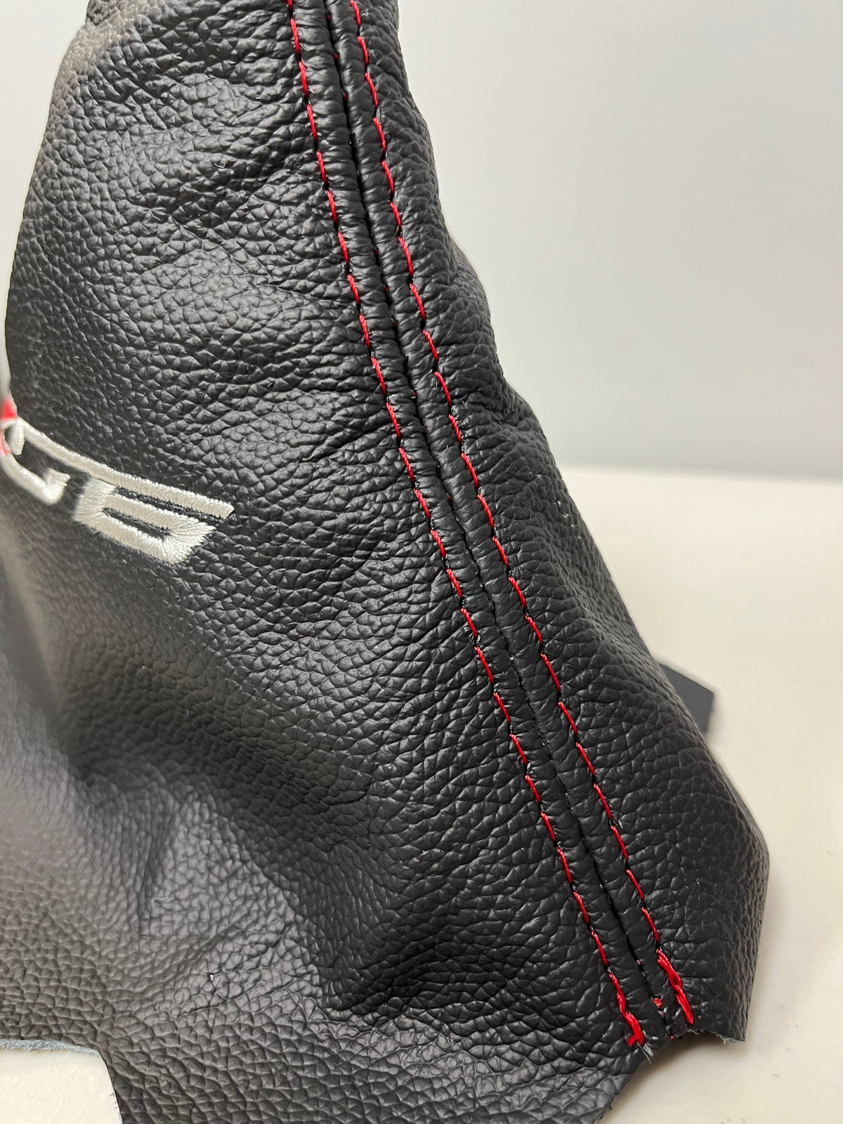 Black Leather/ Suede Shift Boot Cover with Embroidery For Chevy Corvette C5 Z06 2001-2004