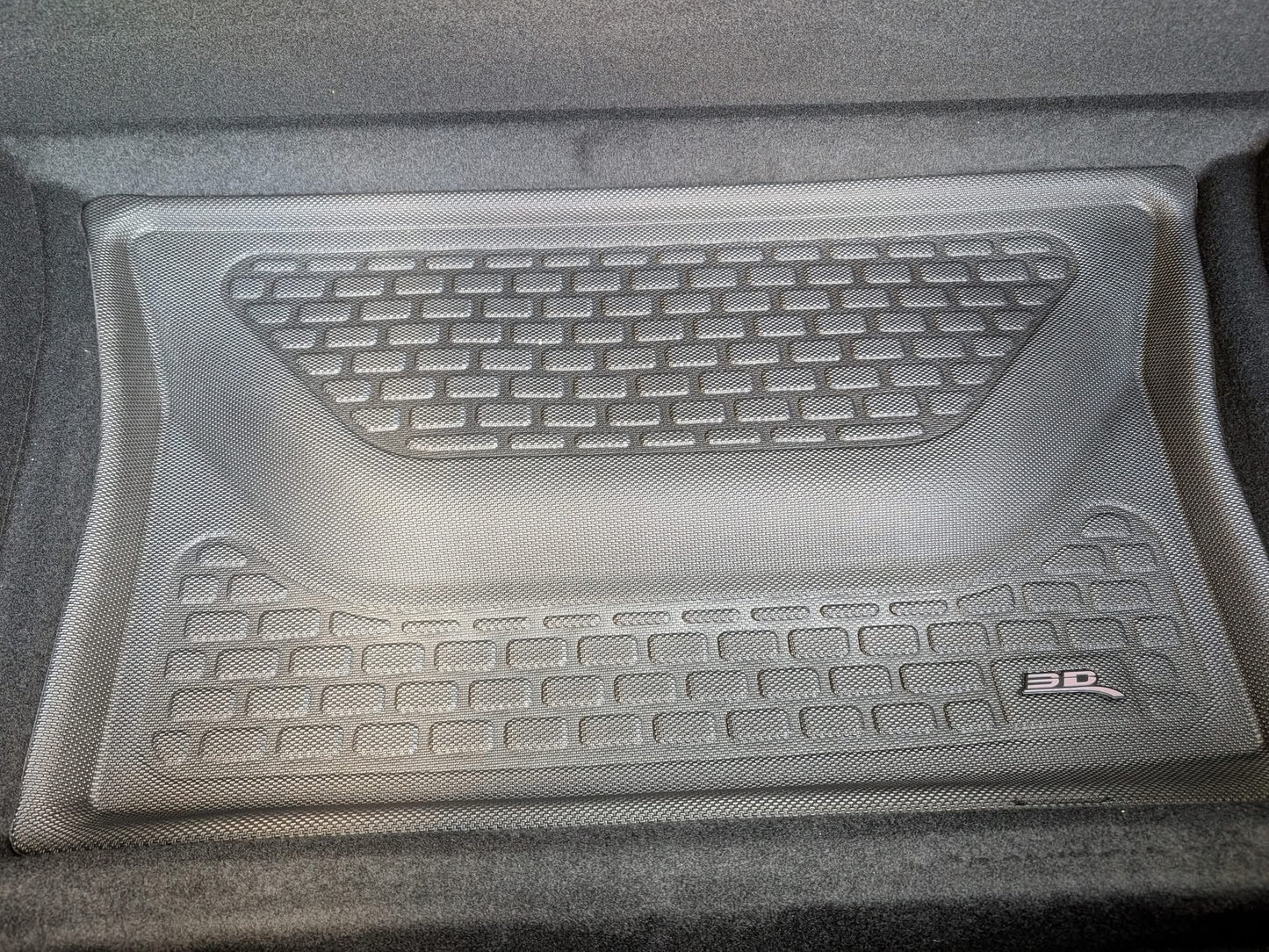 3D MAXpider Tesla Model Y 2020-2026 + Juniper All-Weather Floor Mats and Liners