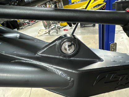 PRO R/ TURBO R LOWER A-ARM AND KNUCKLE KIT