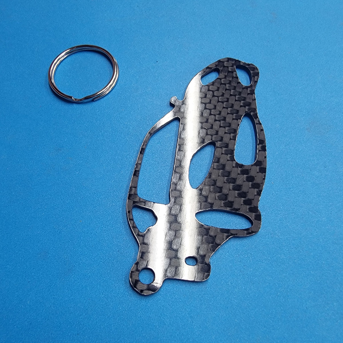 Carbon Fiber keychain for Ferarri Modena (1999-2004) keychain  3d front view Glossy Twill
