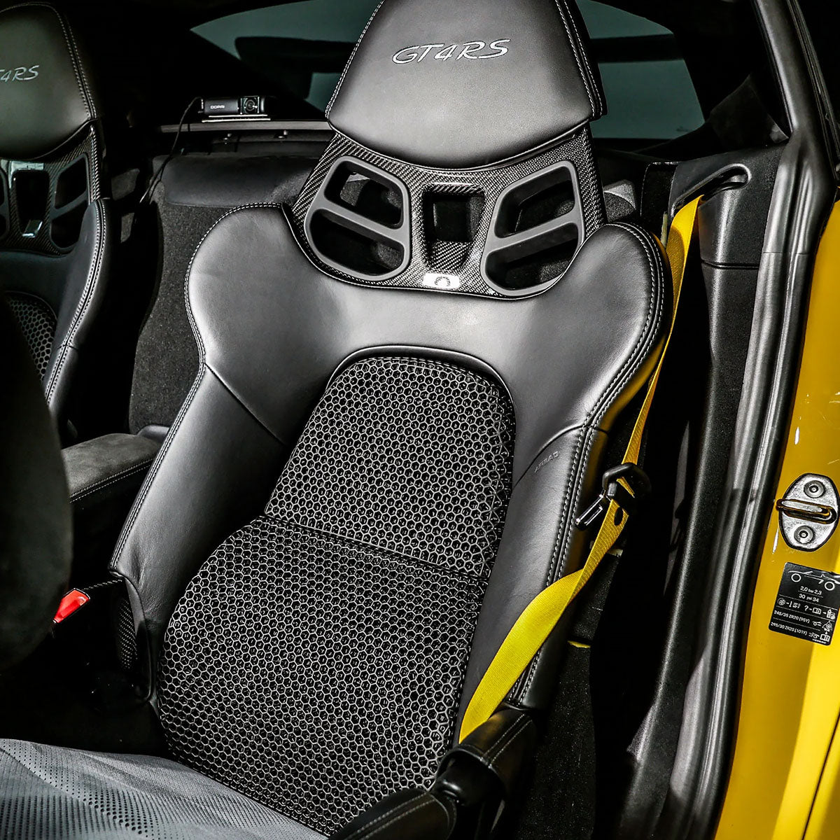 SilverRocket 3D Air Cooled Porous Seat Insert (Porsche LWB)