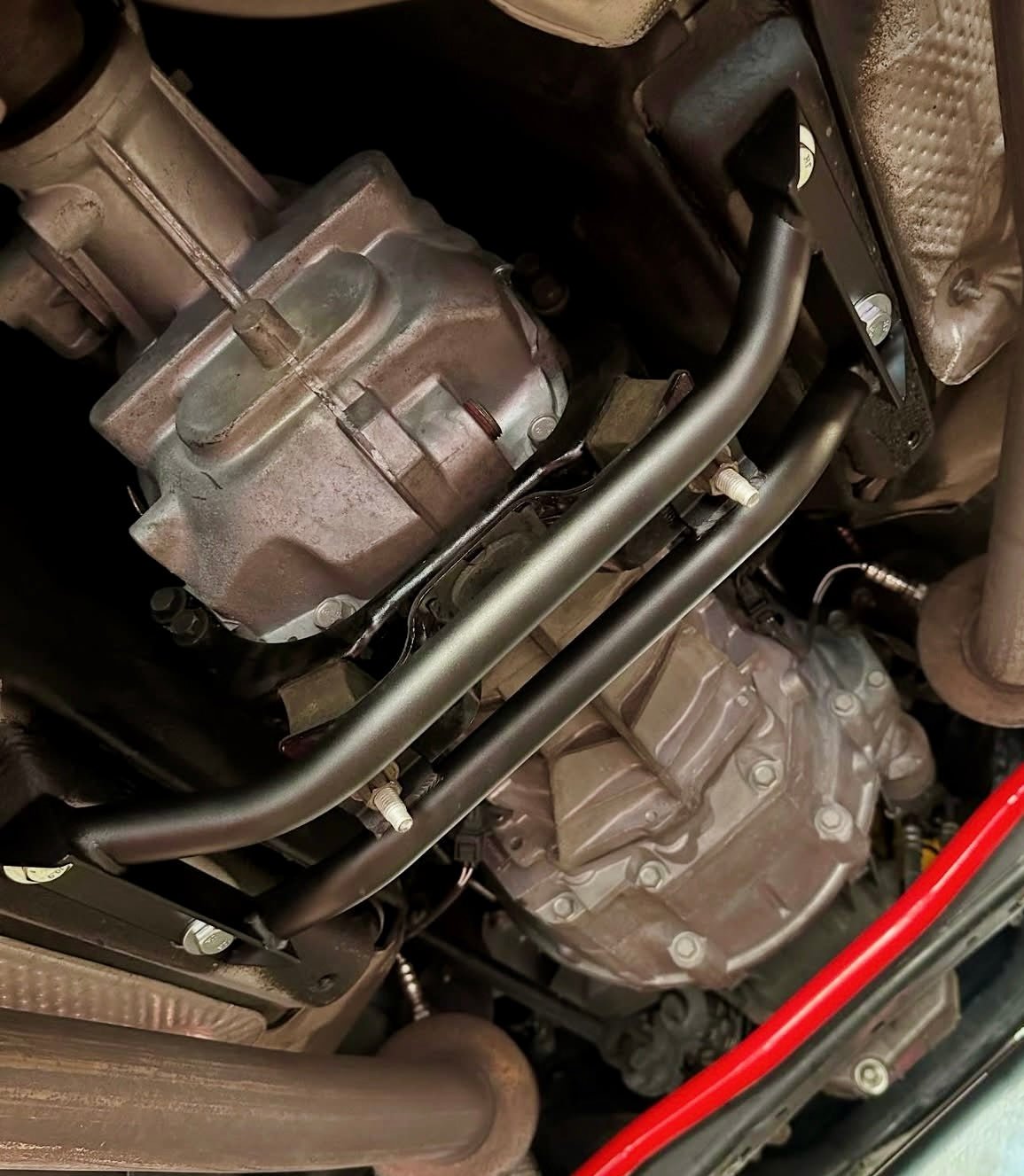 Speedlogix Transmission Brace 2009-2023 Challenger (6-Speed)