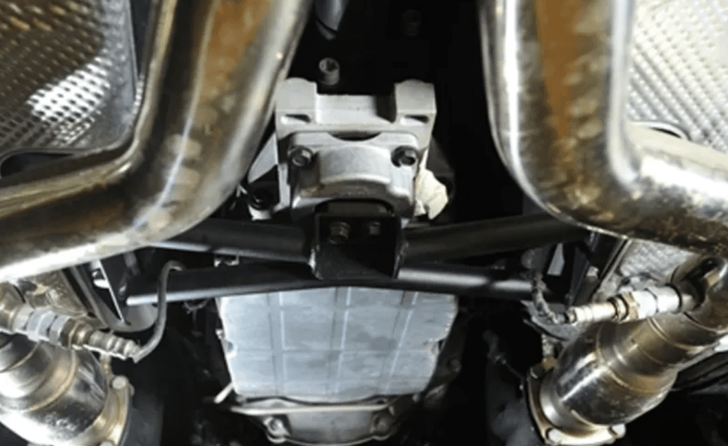 Speedlogix Transmission Cross-Member 2005-2014 Challenger/Charger V8 Auto