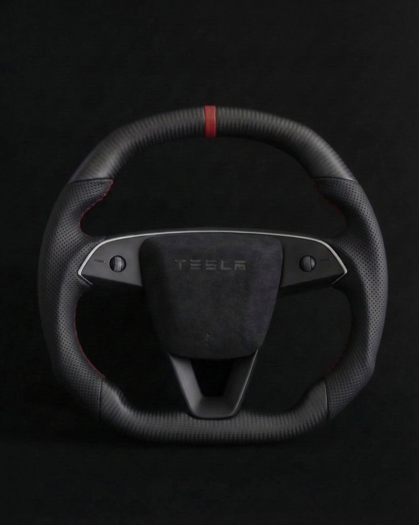 TESLA MODEL Y JUNIPER PERFORATED LEATHER FLAT BOTTOM SUPERNOVA DRY MATTE CARBON STEERING WHEEL