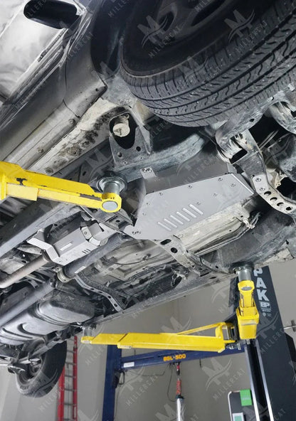 Toyota Tacoma 2.7L RWD 2005-2015 V2 Cat Shield