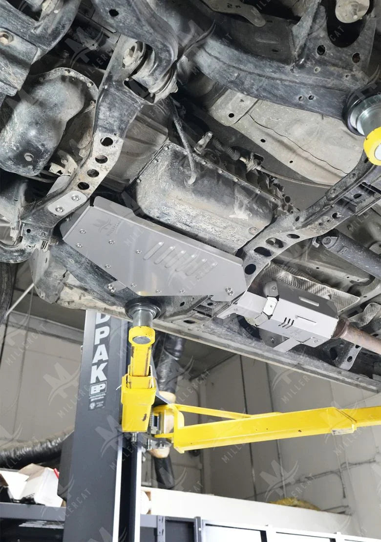 Toyota Tacoma 2.7L RWD 2005-2015 V2 Cat Shield