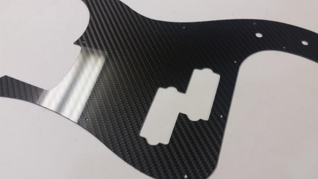 CARBON FIBER Pickguard for Fender® Precision P Bass Standard USA MIM 13-Hole