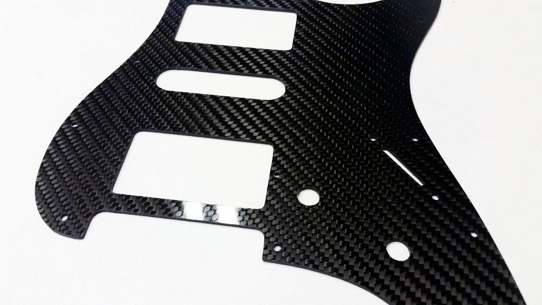 CARBON FIBER Pickguard for Fender® Stratocaster® Strat® USA MIM HSH 11-Hole