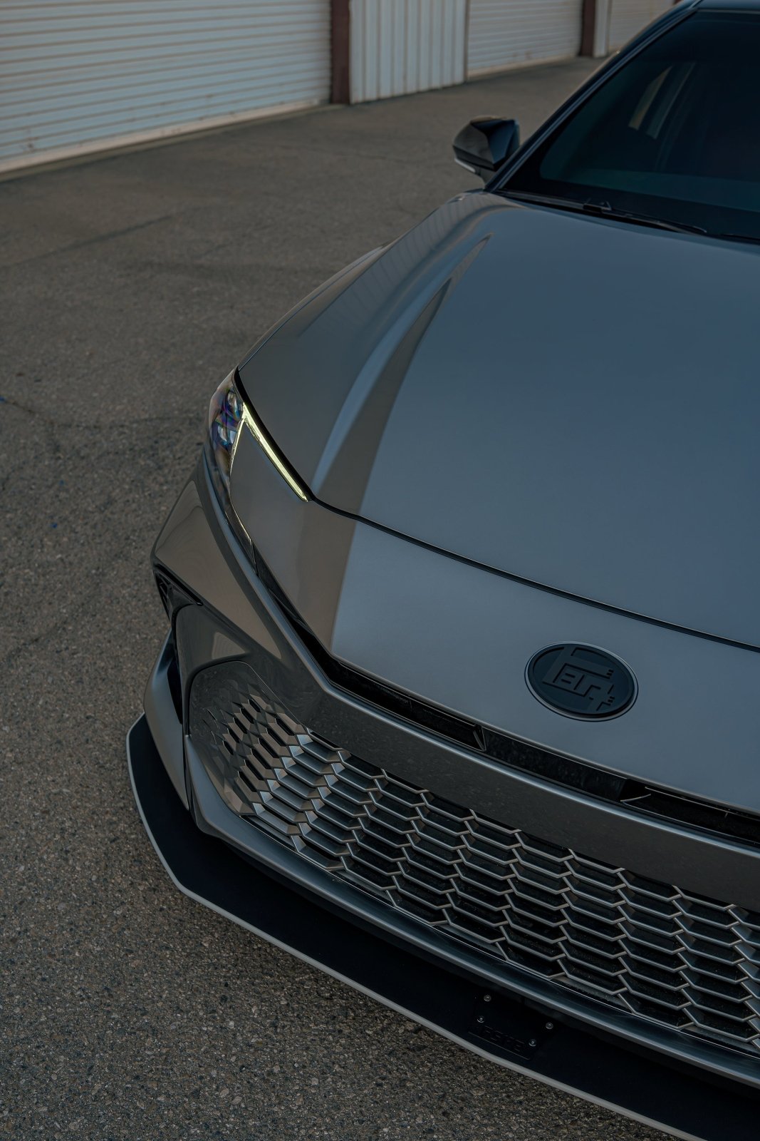 Toyota Camry (2025+) SE / XSE / LE / XLE Chassis Mount Front Splitter