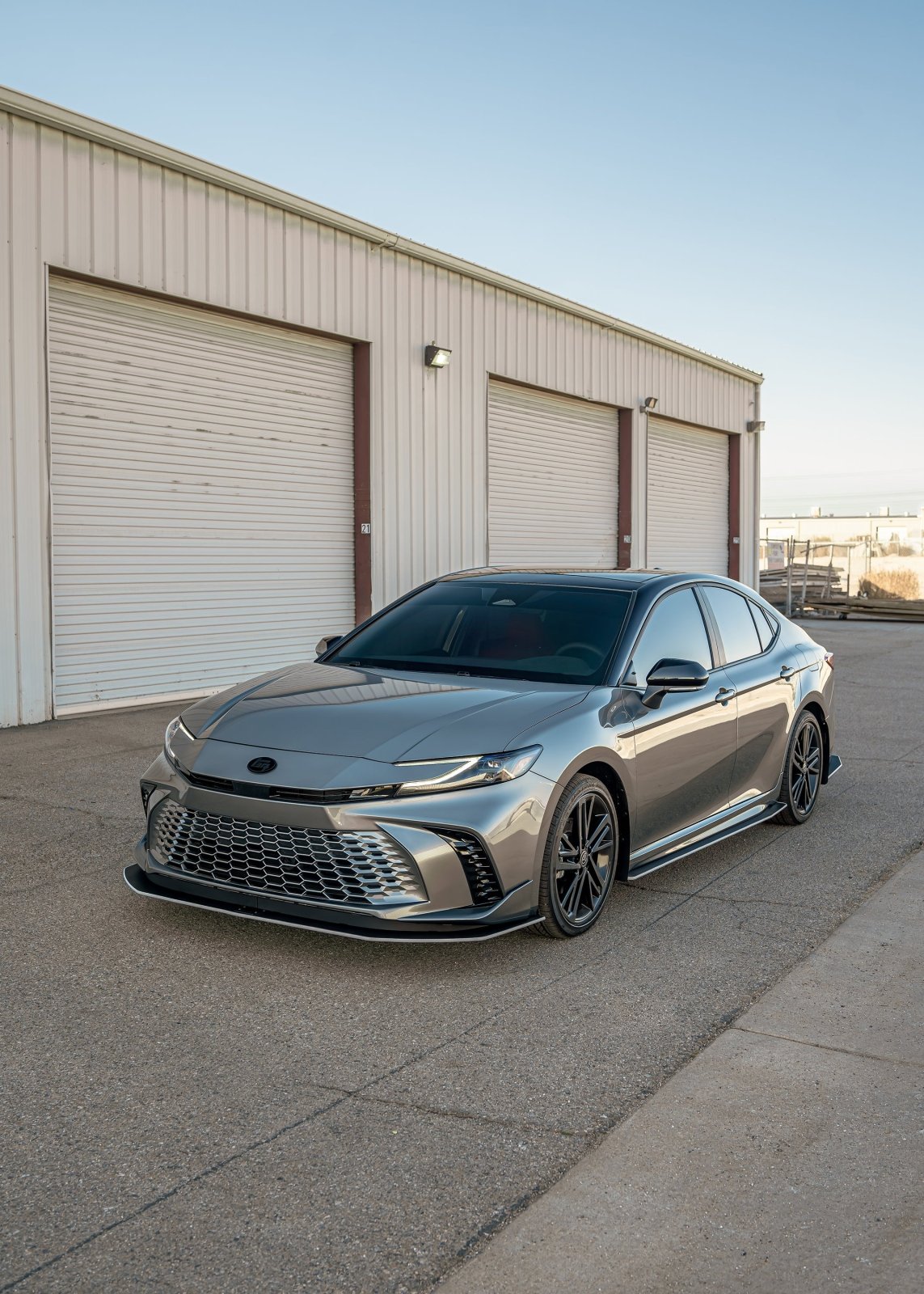Toyota Camry (2025+) SE / XSE / LE / XLE Chassis Mount Front Splitter