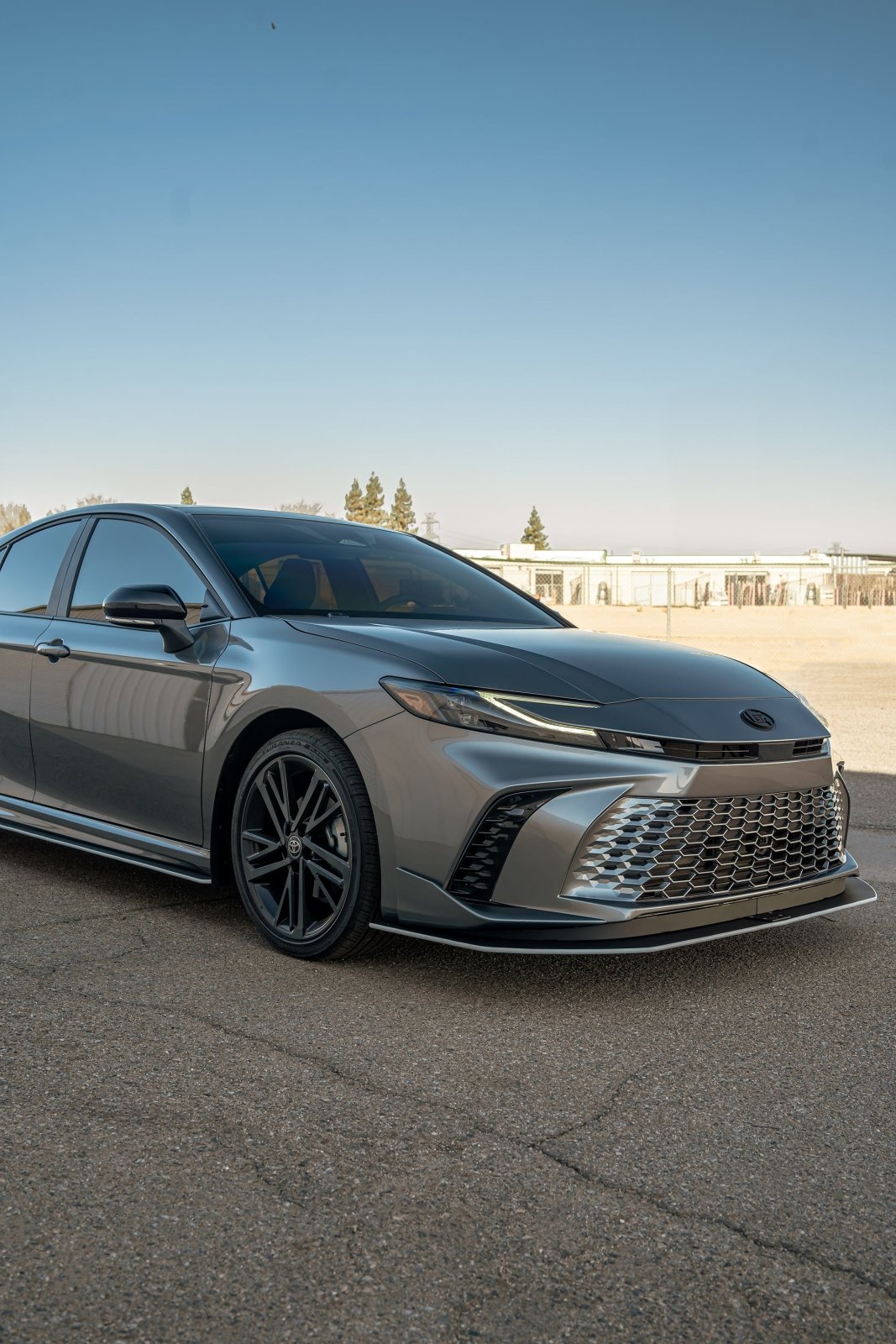 Toyota Camry (2025+) SE / XSE / LE / XLE Chassis Mount Front Splitter