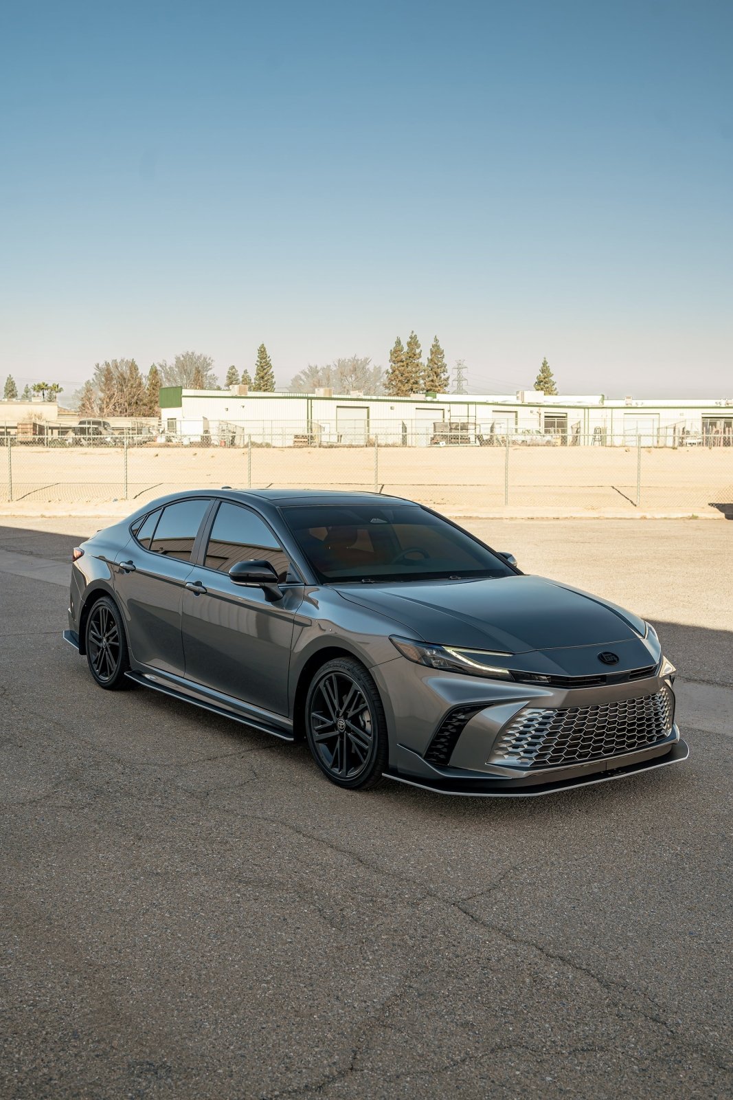 Toyota Camry (2025+) SE / XSE / LE / XLE Chassis Mount Front Splitter