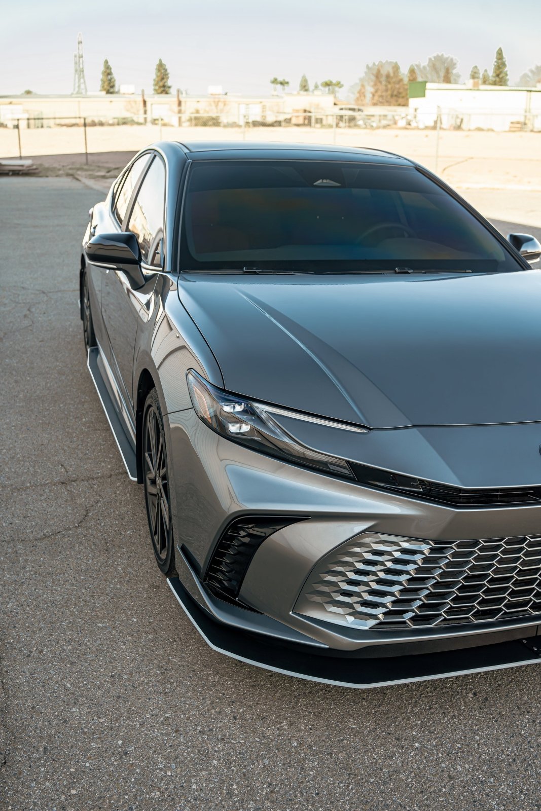 Toyota Camry (2025+) SE / XSE / LE / XLE Chassis Mount Front Splitter
