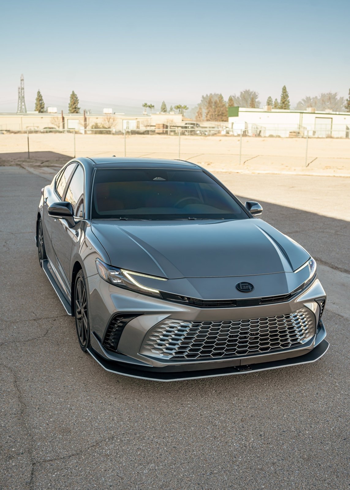 Toyota Camry (2025+) SE / XSE / LE / XLE Chassis Mount Front Splitter