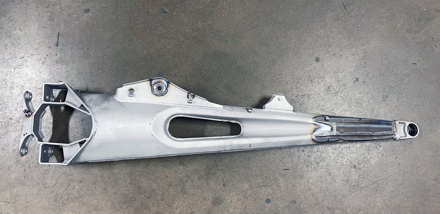Polaris PRO R/ TURBO R Trailing Arm Gusset Kit