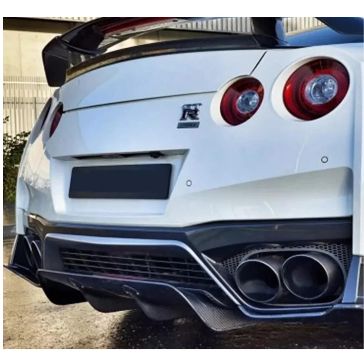 Carbon Fiber Rear Bottom Undertray Diffuser for Nissan GT R R35