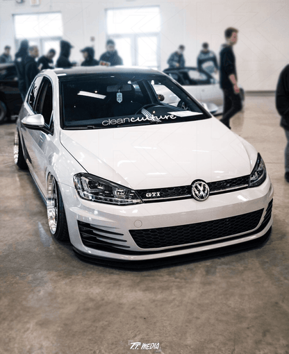 Volkswagen MK7 Golf/GTI/R - Clear/Black LED Tail Lights for Halogen Models (2012-2017)
